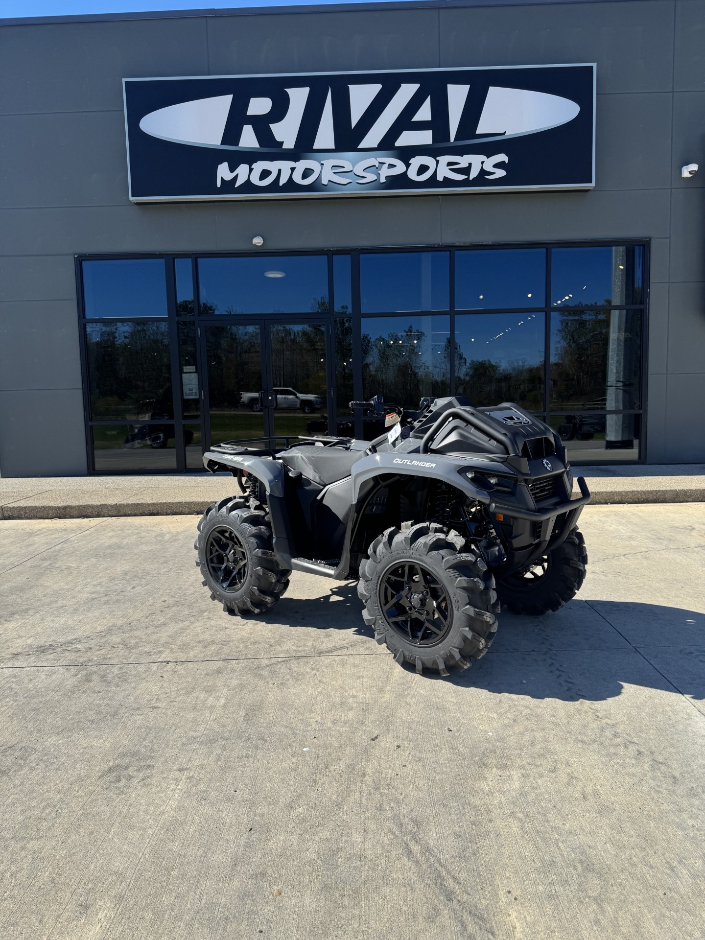 2027 Can-Am Outlander X mr 700 — photo 1 of 5